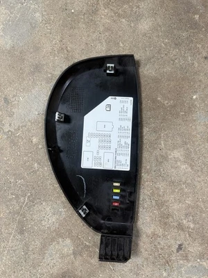 2010 Silverado Driver Side Dash Fuse Cover Fits GMC Sierra Avalanche Yukon Black - Image 1 of 2