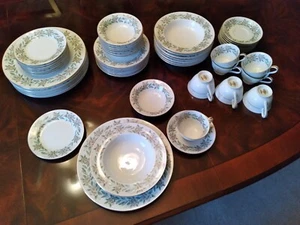 NORITAKE CHINA ALAMEDA 520 PATTERN 56 PC SET - SERVICE FOR EIGHT - Picture 1 of 10