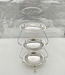 Edwardian versilberter dreistufiger Kuchenständer um 1900 Fenton Brothers - Bild 1 von 10