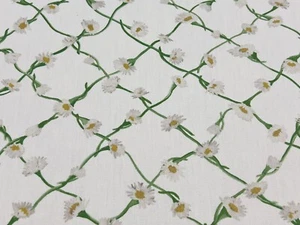 Tela con estampado de enrejado floral arlequín - enrejado margarita / perla esmeralda 1,50 yardas - Imagen 1 de 4