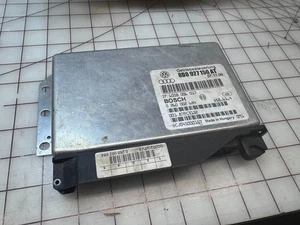 8D0 927 156 AT ecm ecu computer 1998-2002 VW Passat or A4 - Picture 1 of 4