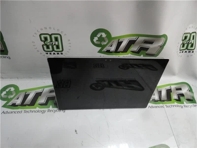 Microsoft Surface Pro 4 1724 i5-6300U 2.4GHz 8GB RAM 256GB SSD Win 10 COA No OS. - Image 1 of 4