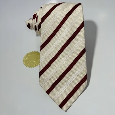 Corbata de lujo Corneliani tejida mezcla de seda/algodón rayas blancas y rojas 60,5 x 3,75”  Foto 1 de 4