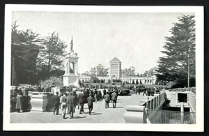Golden Gate Park Attractions, de Young by JC Bardell (1940s) - Vintage RPPC - Picture 1 of 2