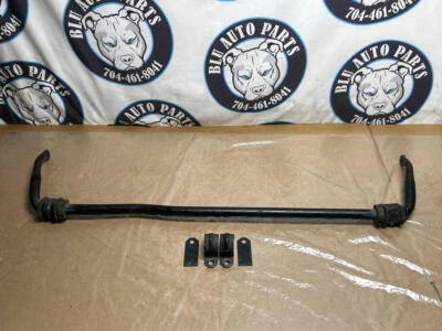 Barra estabilizadora trasera y montajes 270 Ford Mustang SVT Cobra 2003-04 Foto 1 de 4