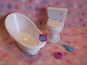 Barbie Dollhouse Bathroom Toilet & Bathtub #5 Clock Purse Hair Accessory New! - Picture 1 of 1