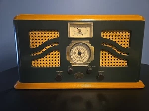 Havana Spirit of St. Louis AM/FM Stereo & Radio Cassette Player - Vintage Style - Picture 1 of 14