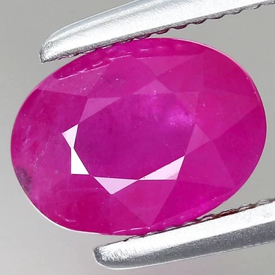 1.01ct t.w 6.8x5mm Oval Natural Mozambique Ruby - Heated, Gemstone Africa - Image 1 of 4