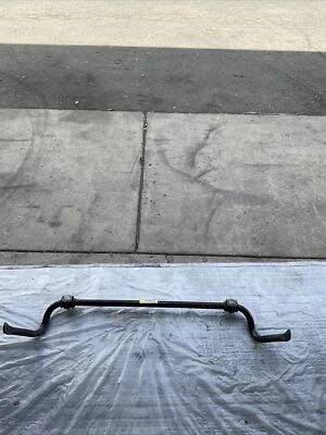 Barra estabilizadora delantera AUDI A4 S4 A5 S5 2013-2017 8K0411309L OEM 1735 Foto 1 de 4