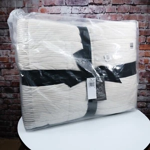 Nate Home Signature: Lineare Quadrate Quilt-Set, King/California King unverbindliche Preisempfehlung des Herstellers $ 448 - Bild 1 von 3