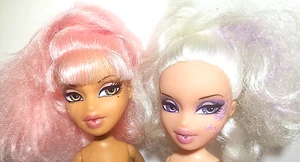 2 Vintage Chic Mystique Cloe & Yasmin Bratz Doll Lot Pink & White Hair Nude Feet - Bild 1 von 9