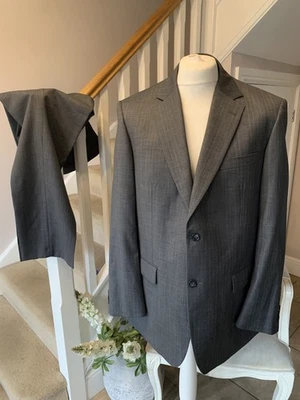 Brook Taverner Grey Pinstripe Suit 44R W40R Wool Blend - Image 1 of 4