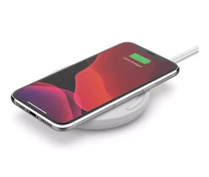 Belkin Wireless Charging Pad 10w For Samsung & Apple iPhone! Fast Charging  - Picture 1 of 2