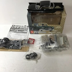 AMT, 1957 Chrysler 300 C, Green, Parts Model . Scale 1/25 - Picture 1 of 6