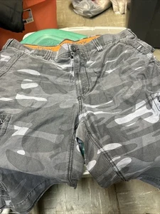 Urban Pipeline Cargo Shorts Mens 38 Gray Camouflage Longer Length Tactical - Picture 1 of 3