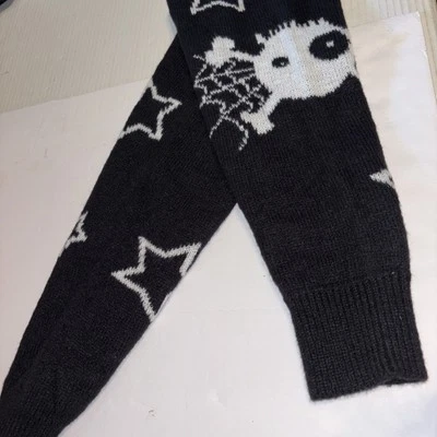 Nuevo par de calentadores de piernas góticos reversibles asimétricos de punto punk blanco y negro Foto 1 de 4