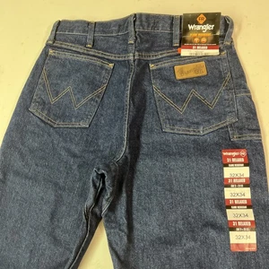 NWT Wrangler FR Mens 31 Relaxed Fit Blue Jeans Size 32x34 New Workwear 10FR31MWZ - Picture 1 of 24