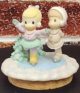 Precious Moments Couple Ice Skating Candle Topper Enesco 2000 New W/O Box - Picture 1 of 6
