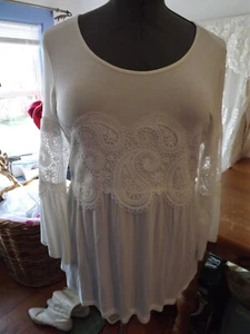 NEW SPENSE white lace TOP size medium RET58 NWT BELL SLEEVES - Picture 1 of 12