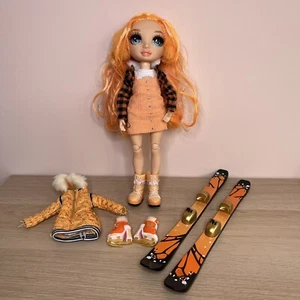 Rainbow High Poppy Rowan Winter Break Fashion Doll - Picture 1 of 9