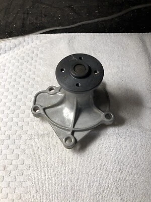 New Master CP9020 Water Pump 1976-83 Mazda GLC Mizer 4 Cyl 1272CC 1415CC - Image 1 of 4