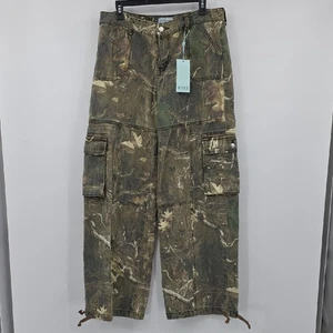 REVICE Amelia Forest Camo Straight Leg Pants Size 30 - Picture 1 of 8