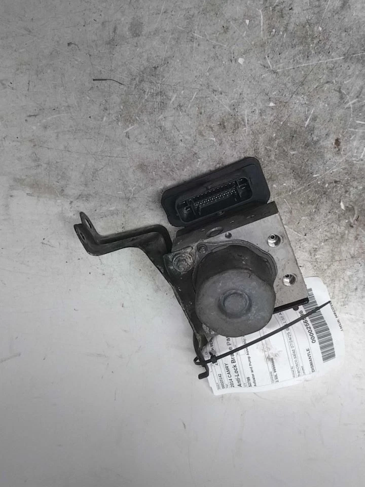 Conjunto de actuador y bomba de pieza de freno antibloqueo para 13-18 LEXUS ES300H 594016 Foto 1 de 4