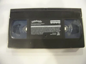 FISHER PRICE - LITTLE PEOPLE Volume 3: DISCOVERING ANIMALS -VHS + DVD, Free H&S - Imagen 1 de 1