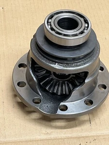 John Deere 2305 Tractor Differential Case & Gears Assembly AM881227 - Picture 1 of 5
