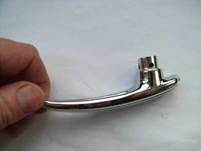 Manija de puerta interior Triumph Renown and Razoredge Foto 1 de 4