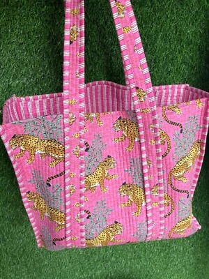 Indian Pink Tiger Printed Quilted Shoulder Bag Women's Beach Cotton Handbags UK - Image 1 of 4