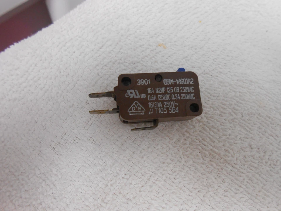 Microinterruptor horno microondas Ewave Magic Chief 4415A66910 Foto 1 de 1