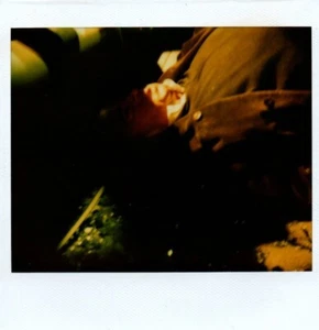 STEFANIE SCHNEIDER - ÚNICA Original Polaroid y Certificado ESCENA DE ACCIDENTES, 2003 - Imagen 1 de 4