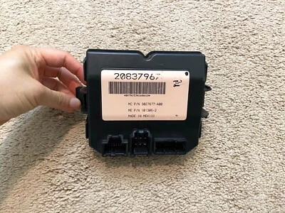 2011-2015 Cadillac SRX Tailgate Liftgate Trunk Lift Control Module 20837967 - Изображение 1 из 4