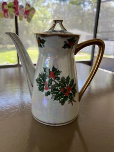 1950s Ucagco Holly Berry Coffee Pot Rainbow Luster Gold Gilt Japan - Picture 1 of 7