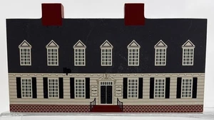 The Cats Meow 1993 Raleigh Tavern Williamsburg Series Estante de madera decorativo Si - Imagen 1 de 4