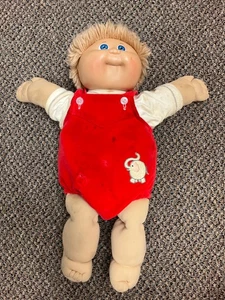 cabbage patch kid 1980s blonde boy w/red elephant jumper - Bild 1 von 5