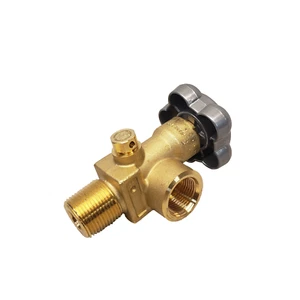 Válvula de cilindro de nitrógeno, argón y helio Cavagna CGA580 3/4" NGT x 1/2" 3775 PSI - Imagen 1 de 7