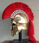 Mittelalterlicher tragbarer griechischer korinthischer Helm. Kostenloser...
