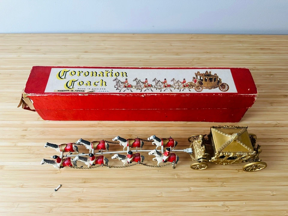 Matchbox Early Lesney Toys Large Coronation Coach Gold In Box Queen England  - Image 1 of 4