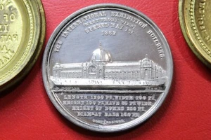 1862 ARTS AND INDUSTRY EXHIBITION MEDAL IN LATE PRINCE ALBERT CASE STUNNING #DF5 - Picture 1 of 15