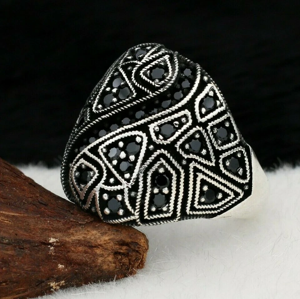 Anillo para hombre Micro Piedra Sólida Plata de Ley 925 Circón Negro Foto 1 de 4