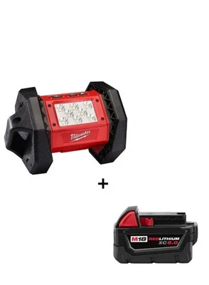 Milwaukee 2361-20 M18 ROVER 1500 Lumens Trueview LED Flood Light + 5AH Battery - Image 1 of 4