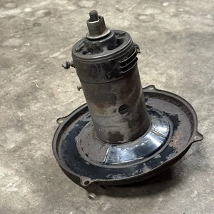 January 1959 Porsche 356 A BOSCH 6 Volt Generator Dynamo LJ/GE 160/6/2500 L2 - Picture 1 of 6