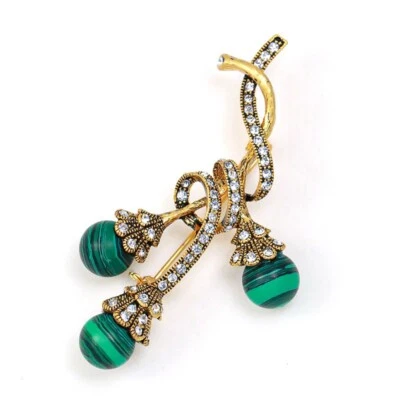 Pingente Broche Floral Cristal Turquesa, Strass Vintage Desgaste 2 Maneiras - Imagem 1 de 4