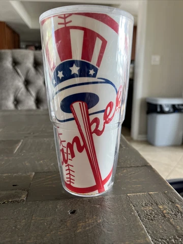 New York Yankees Tervis Travel Mug Tumbler 24 oz without lid JG8 Cover