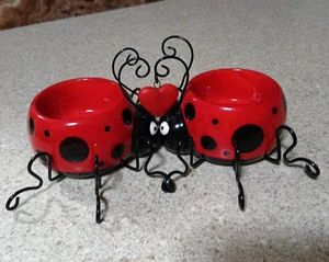 Yankee Candle Ceramic Kissing Love Bugs w Wired Legs & Antenna - Picture 1 of 6