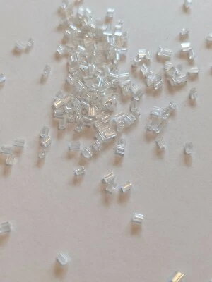 11/0 Rocaille Glass Seed Beads, 2cut, Transparent Color - Clear, Size: about 2.2 - Image 1 of 4