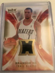 BRANDON ROY  2008-09 Fleer Hot Prospects GAME USED JERSEY  - Picture 1 of 2