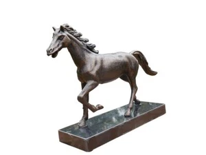Figura de hierro fundido de un caballo con aspecto de bronce sobre base de mármol noble (2119) - Imagen 1 de 5
